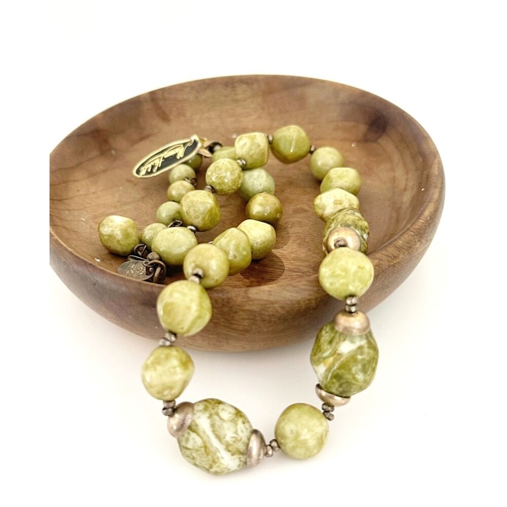 Vintage Signed Miriam Haskell Marbled Green Glass Nugget Bead Statement Necklace - Picture 2 of 9